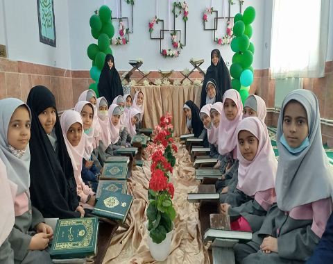 برگزاری جشن آغاز کلاس های فوق برنامه قرآن