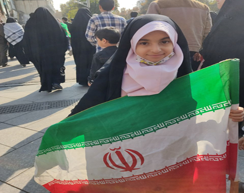 حضور پرشور دختران حسینی آموزشگاه در راهپیمایی روز دانش آموز
