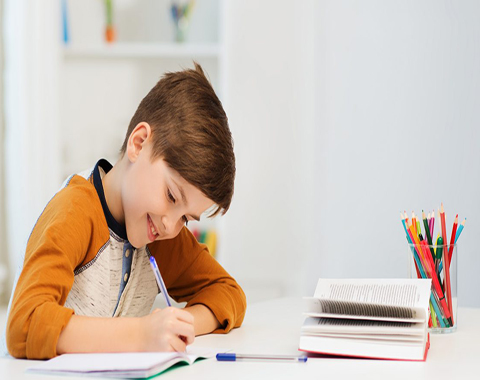 7 راه بازی گونه برای تشویق و تقویت مهارت نوشتن در دانش آموزان دبستانی