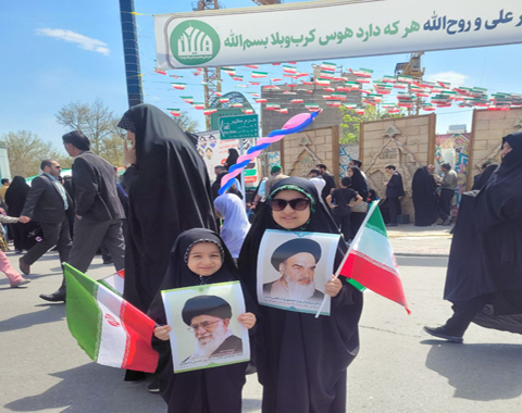 حضور پورشور دختران حسینی دبستان در راهپیمایی روز قدس (پویش قدس لنا)